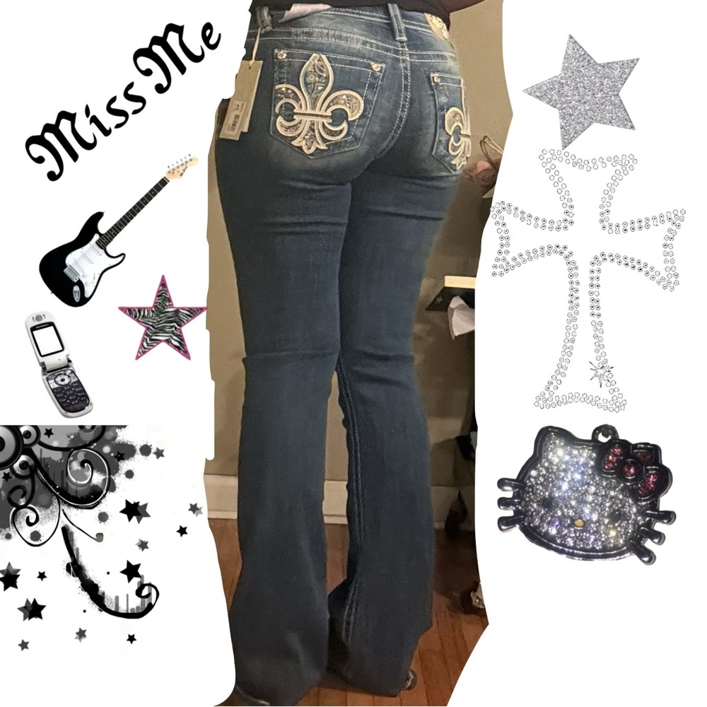 Miss Me Women's Flare Jeans with Embellished Pockets